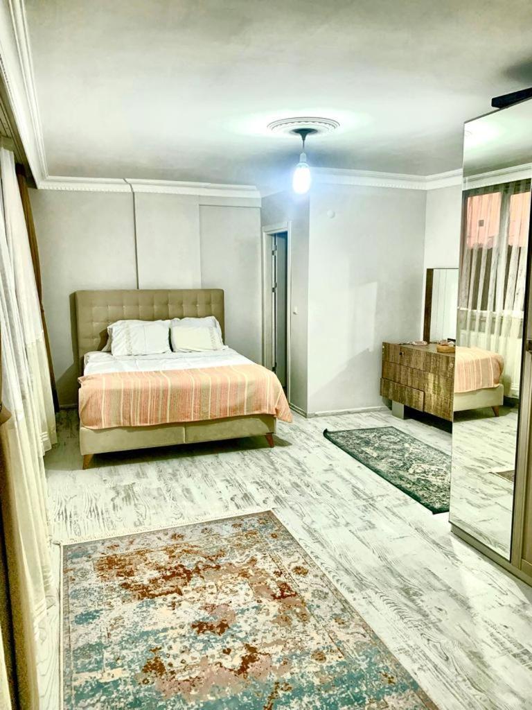 Ahmet Teacher Hotel, 5 Minutes From The Airport Arnavutkoy Exterior foto